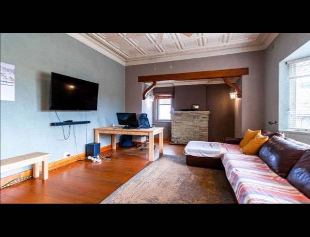 3 BEDROOM HOUSE FOR SALE IN KENSINGTON